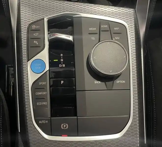 Bmw I4 edrive40 340 ch bva — photo 9