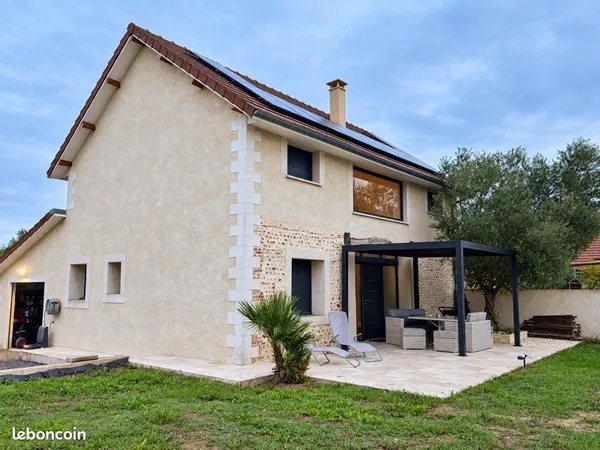 Ancienne grange rénovée, 122 m², 4 chambres, terrain 1 340 m² - Serres-Castet
