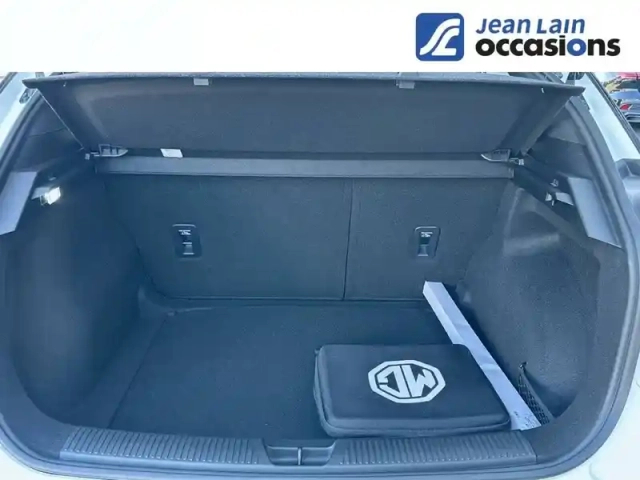 Mg Mg4 electric 51kwh - 125 kw 2wd — photo 10