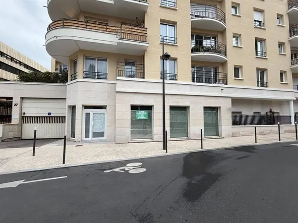 Boutique 80 m²