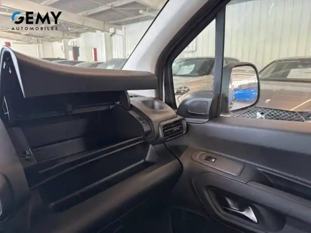 Citroën Berlingo taille m bluehdi 130 s&amp;s eat8 — photo 38