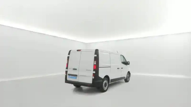 Renault Trafic fgn l1h1 3000 kg blue dci 130 — photo 14