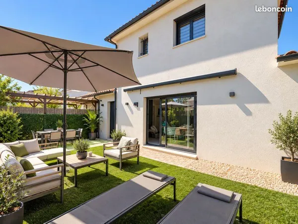 Montauroux | Fayence | maison recente de 2022 mitoyenne de 100 m2 | jardin | 4 parkings