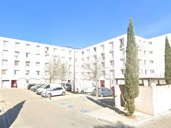 Appartement 5 pièces 77 m²