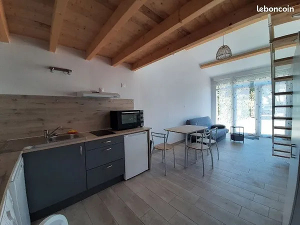 Studio 1 pièce 32 m²