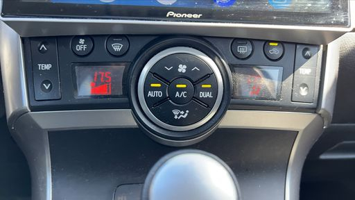 Toyota Verso 2.2 D-4D 150 A 5pl - Skyview – 2014 – 113971 km – Diesel – Boîte Automatique — photo 32