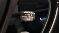 Toyota C-Hr 184h Distinctive 2WD E-CVT MY22 — photo 25