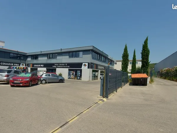 Bureaux 9 m² EGUILLES