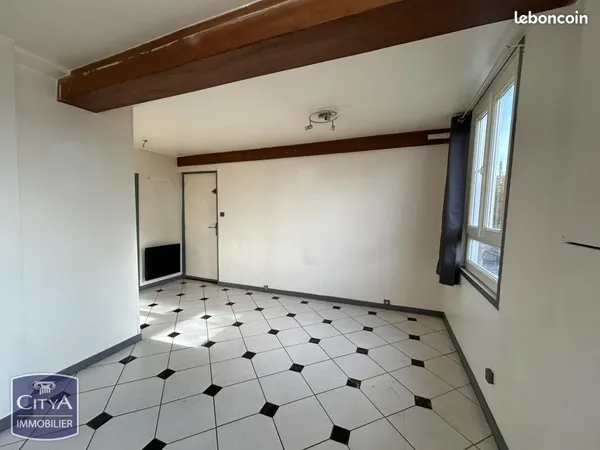 Studio 1 pièce 32 m²