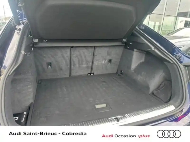 Audi Q3 sportback 35 tfsi 150ch s line s tronic 7 — photo 24