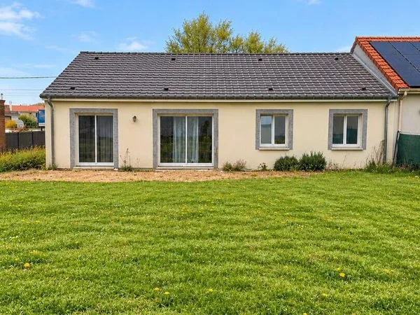 Maison de plain-pied 6 pièces 125 m²