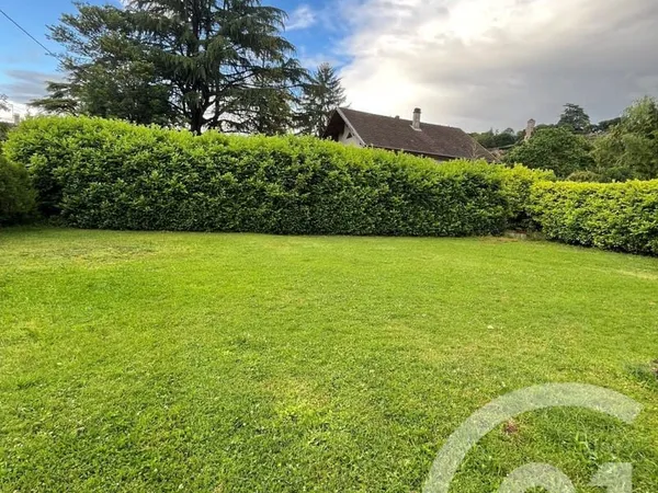 Terrain 421 m²