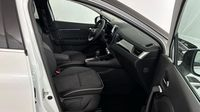 Renault Captur 1.6 E-Tech hybride 145ch Techno Fast Track — photo 15