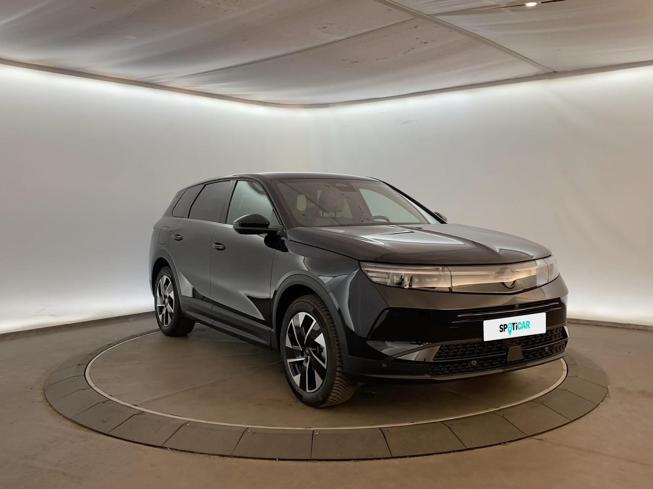 Opel Grandland 1.2 turbo hybrid 145 ch e-dct6 gs — photo 3