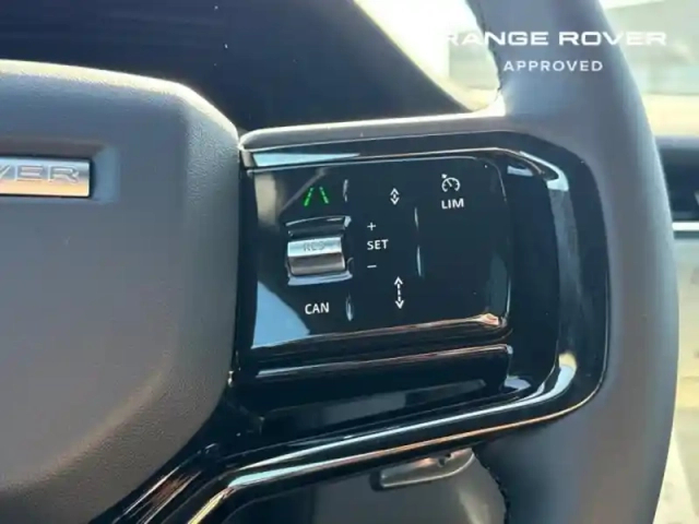 Land Rover Range Rover evoque 1.5 p270e phev 269ch midnight edition — photo 15