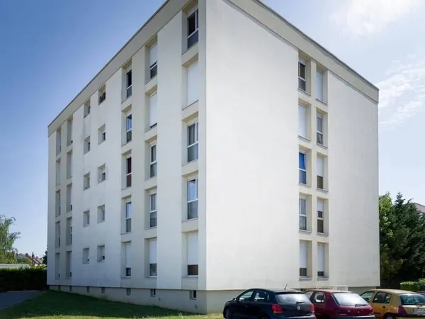 Appartement 4 pièces 81 m²