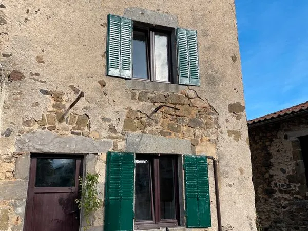 A louer - Jolie maison entièrement rénovée avec deux chambres