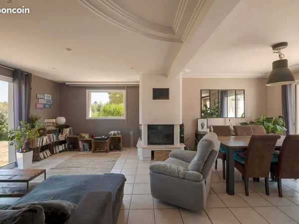 Maison 6 pièces 107 m²