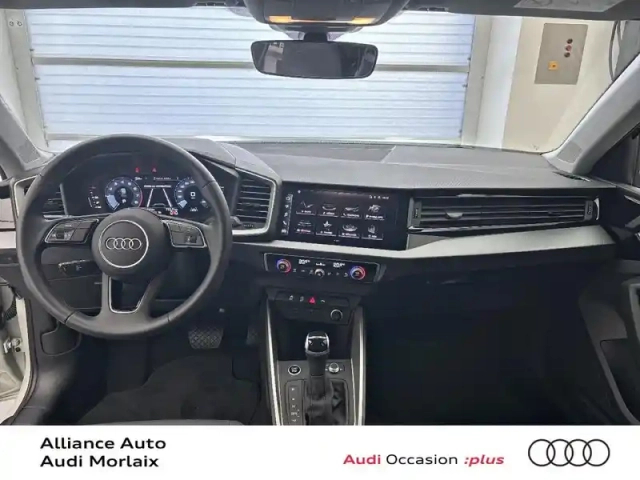 Audi A1 sportback 25 tfsi 95ch design s tronic 7 — photo 27