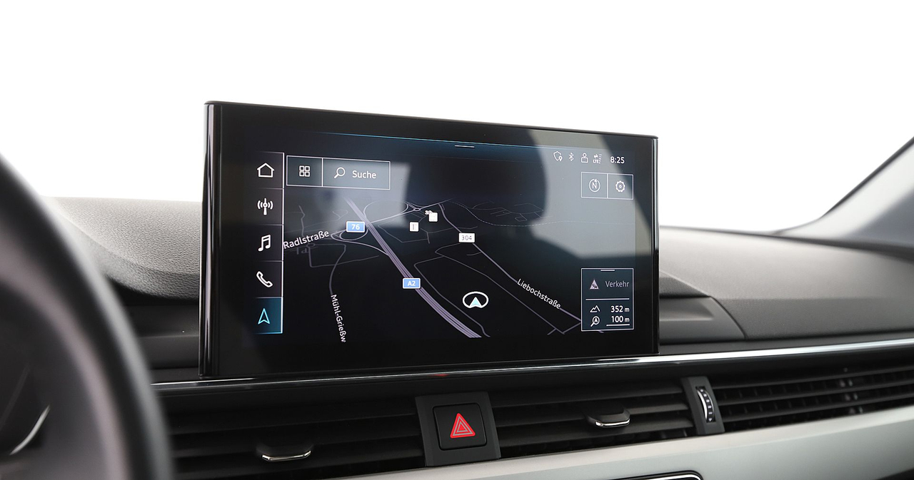 Audi A4 — photo 22