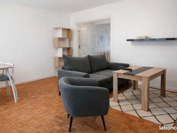 Loue chambre dans appartement T5