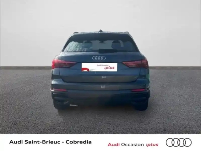 Audi Q3 35 tfsi 150ch s line s tronic 7 — photo 5