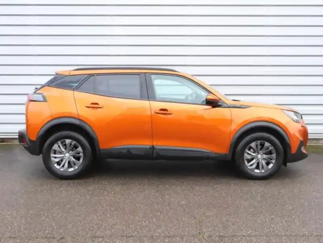 Peugeot 2008 1.2 puretech 130ch s&amp;s style — photo 4