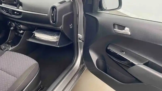 Kia Picanto 1.0 dpi 63 ch bvm5 — photo 30