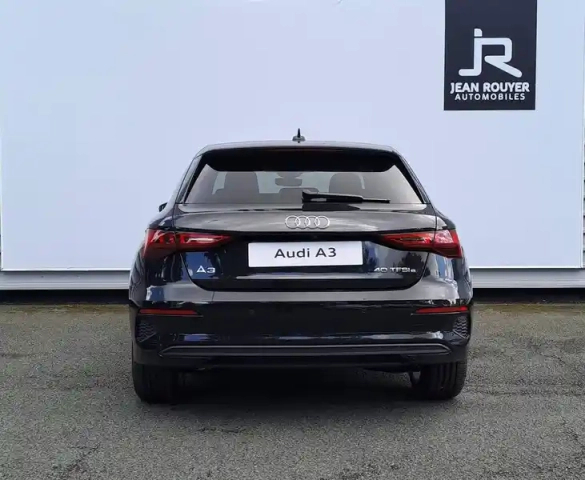 Audi A3 sportback 40 tfsie 204 s tronic 6 — photo 12