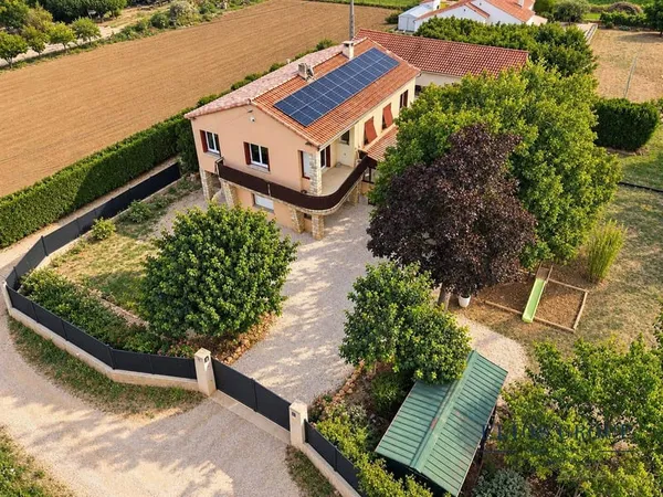 Maison 6 pièces 177 m²