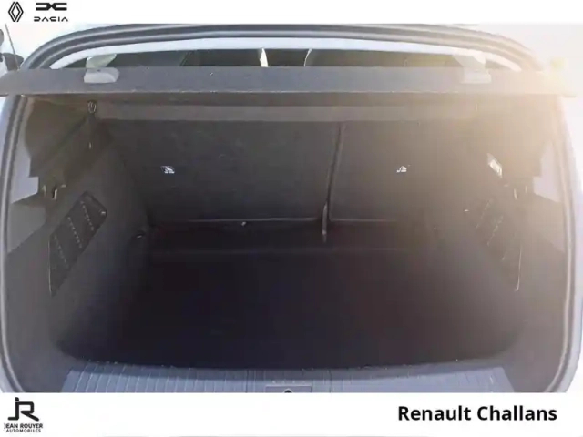 Renault Megane e-tech electric ev60 220ch equilibre super charge -b — photo 7