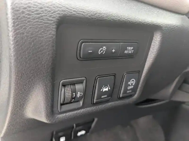 Nissan Micra 1.0 ig-t 92ch made in france xtronic 2021.5 — photo 12