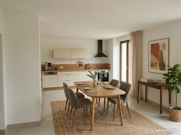 Appartement T4 de 100 m² refait à neuf - Plein Sud