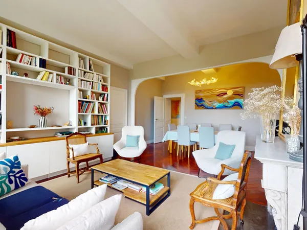 Appartement 5 pièces 147 m²
