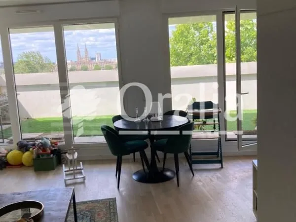 Appartement 5 pièces 102 m²