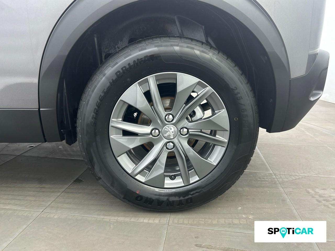 Peugeot 2008 1.2 puretech 100ch s&s style — photo 11