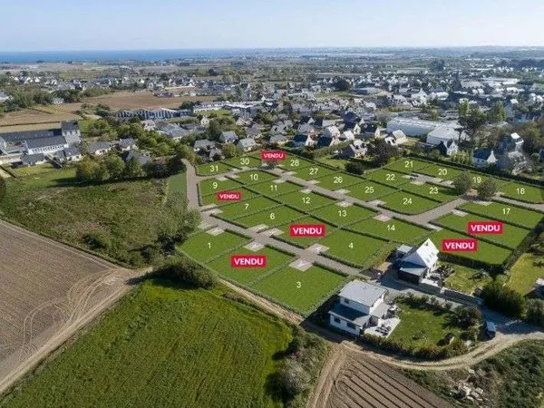 Terrain 496 m²