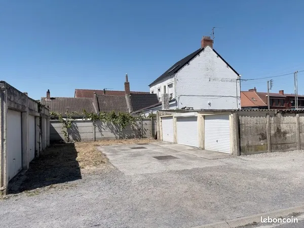 Garages à louer - Lallaing - 40 /mois