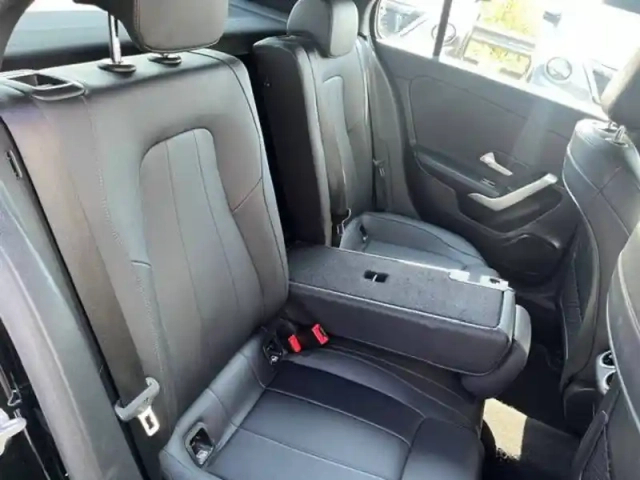 Mercedes Classe A 180 d 7g-dct — photo 24