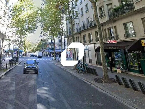A louer Local commercial 110m² Paris