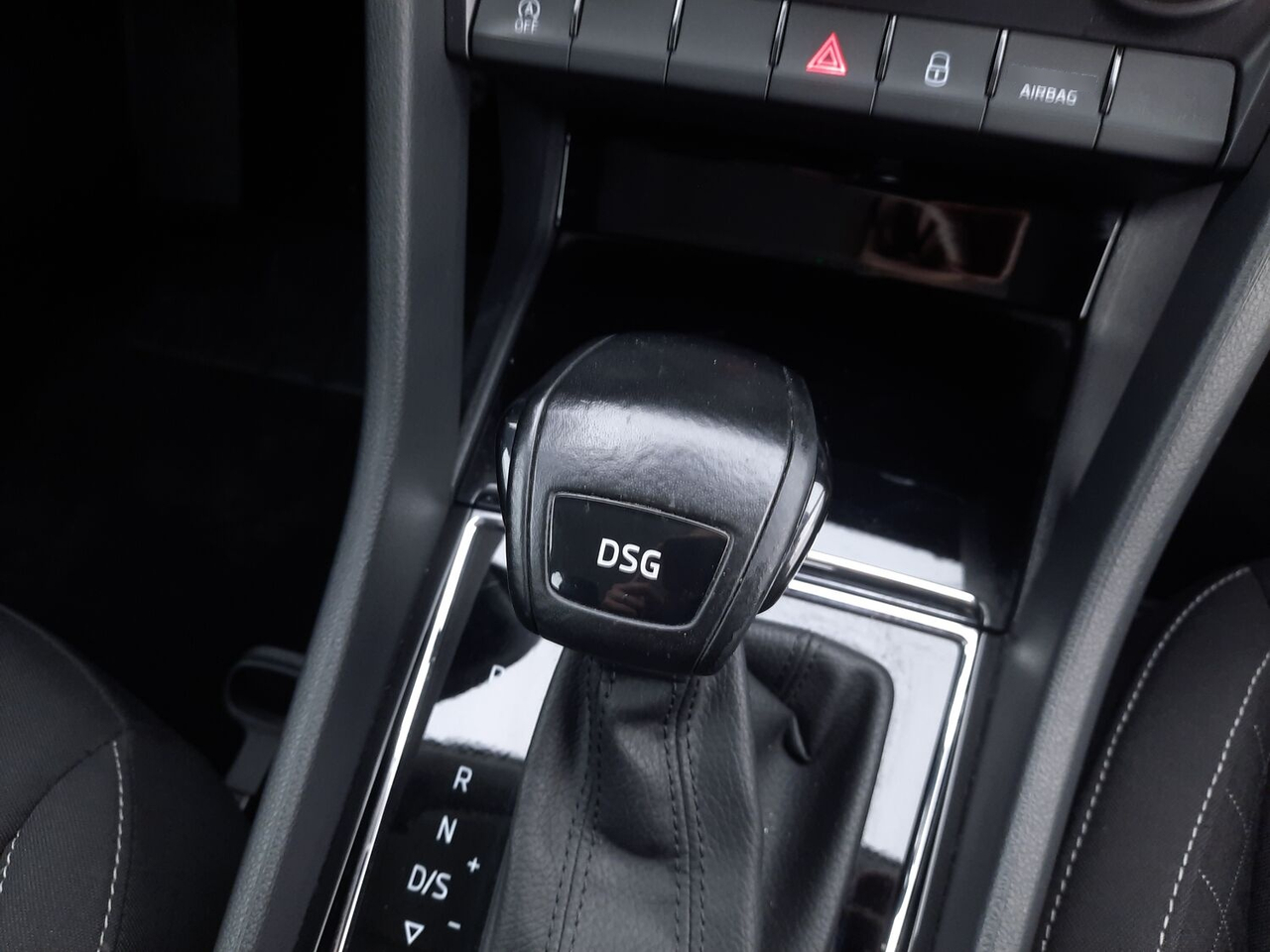 Skoda Karoq — photo 13