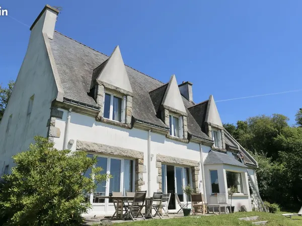 Propriété 10 pièces 271 m²
