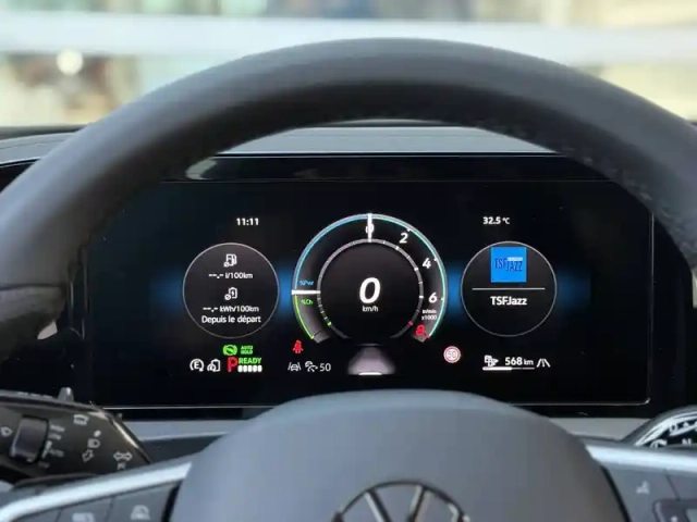 Volkswagen Tiguan 1.5 ehybrid 204ch dsg6 — photo 36