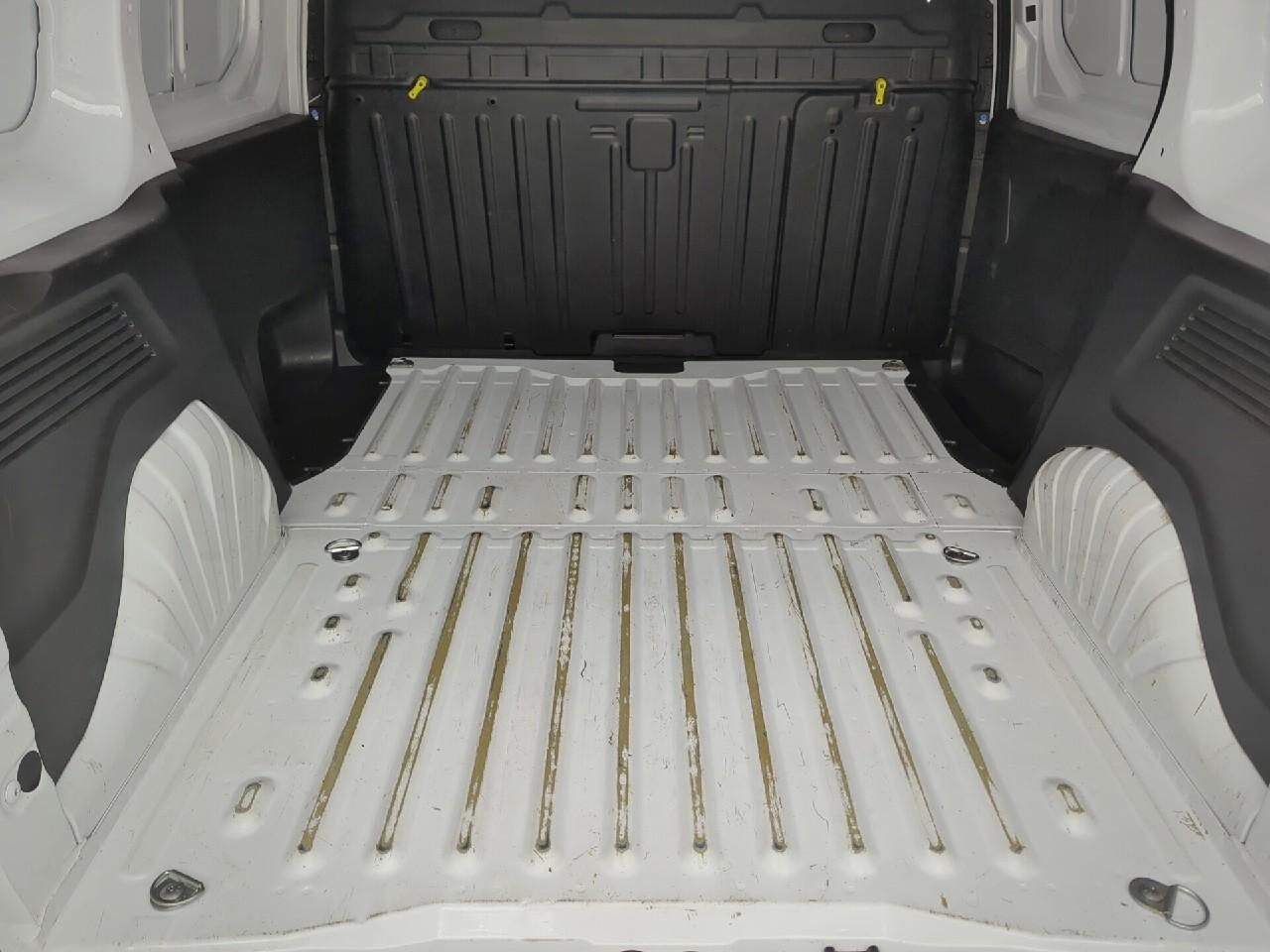 Peugeot Partner fourgon m 650 kg bluehdi 100 s&s bvm6 — photo 6