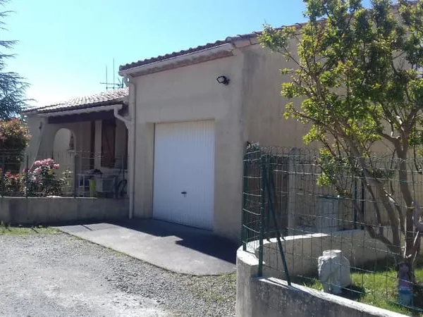 Pavilon T5 avec jardin