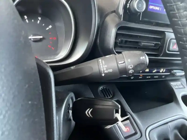 Citroën Berlingo xl bluehdi 130ch s&amp;s shine 7 places — photo 20
