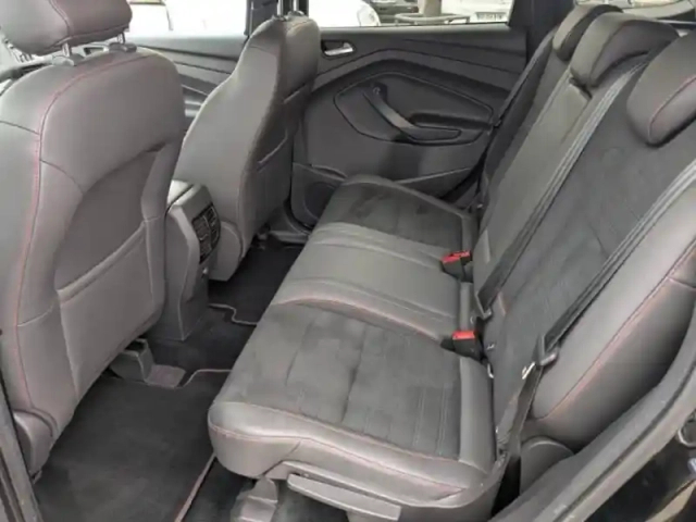 Ford Kuga 1.5 flexifuel-e85 150ch stop&amp;start st-line 170g 4x2 euro6.2 — photo 6