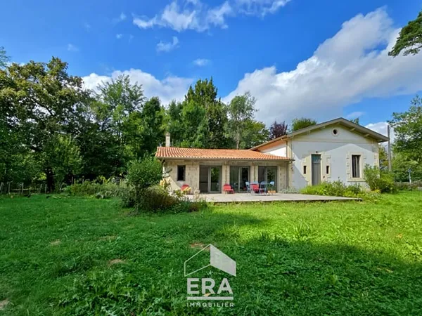 Maison 5 pièces 142 m²
