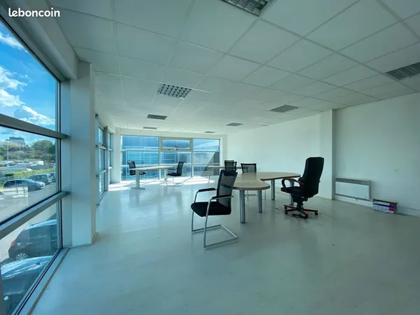 Bureaux à louer - Beauvais - 62m²