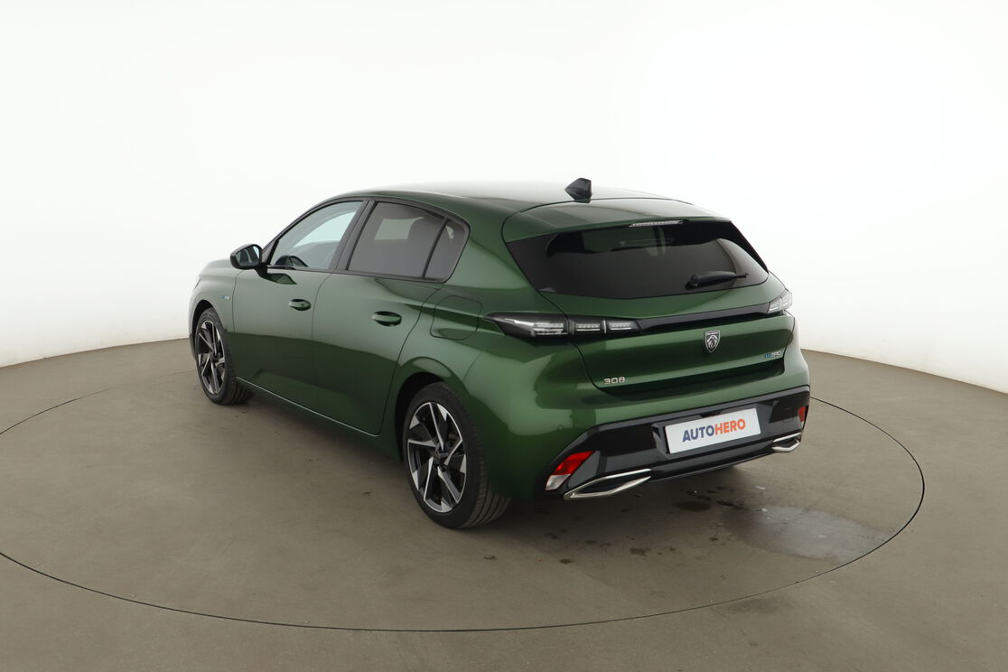 Peugeot 308 1.6 PHEV Allure Pack e-EAT8 — photo 3